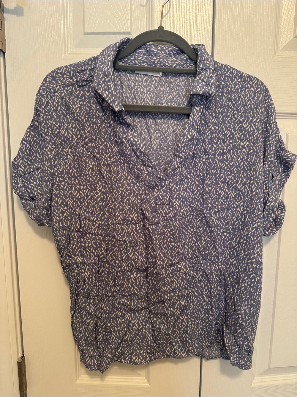 Lush Navy and White Short-Sleeve V-Neck Blouse